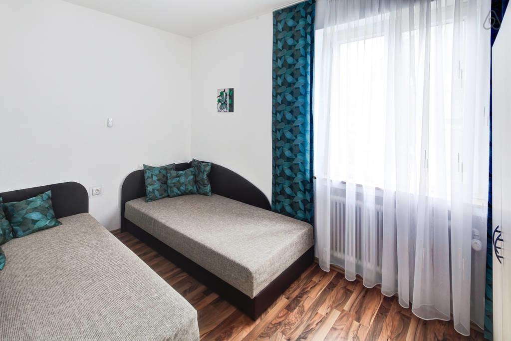 Ferienwohnung In Аугсбург Номер фото